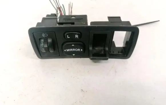 Headlight level height control switch