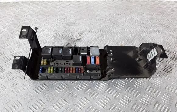 Land Rover Range Rover L322 Fuse module 090223064809 518879002 YQE500370