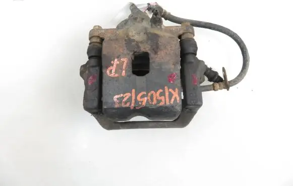 Toyota RAV 4 (XA20) Front brake caliper