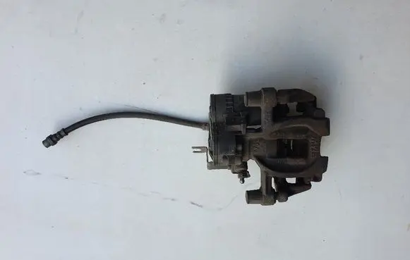 BMW i3 Rear brake caliper 6883020