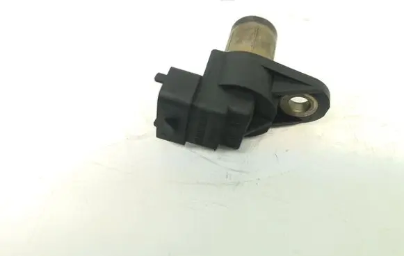 Mercedes-Benz E W211 Crankshaft position sensor A0031539728