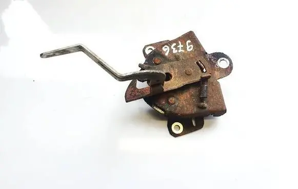 Mitsubishi Colt Engine bonnet/hood lock/catch