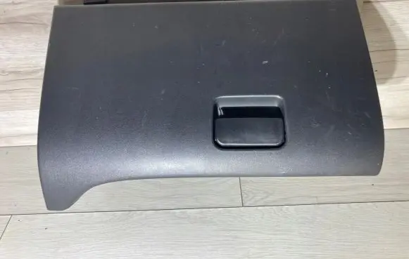Mitsubishi Space Star Glove box lid/cover 8006A304
