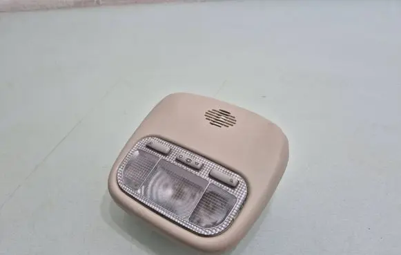 Citroen C4 I Front seat light 9656799377
