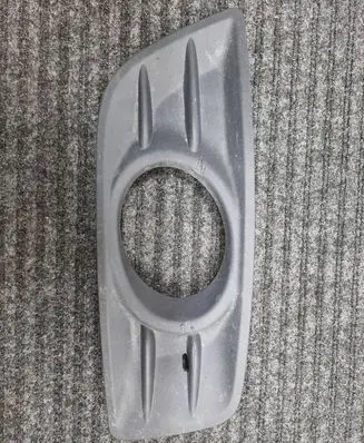 Volvo S40 Front fog light trim/grill 30779101