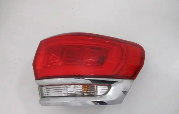 Jeep Grand Cherokee Rear/tail lights 68110000AD