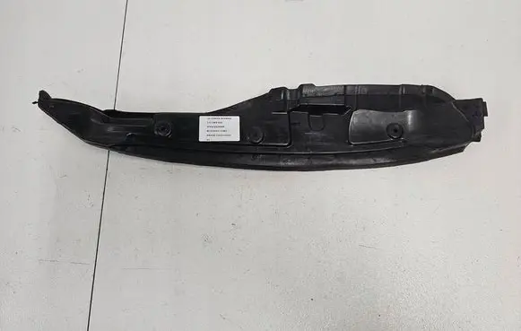 Toyota Avensis T270 Fender foam support/seal 53828-05030