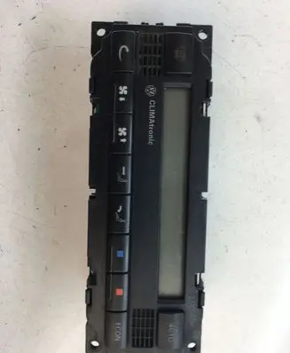 Volkswagen PASSAT B5.5 Climate control unit