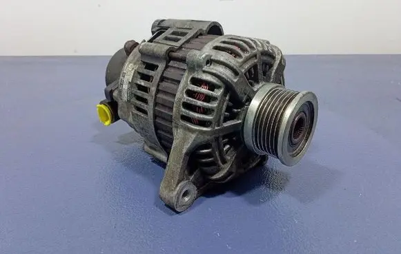 Hyundai Santa Fe Generator/alternator 3730027012