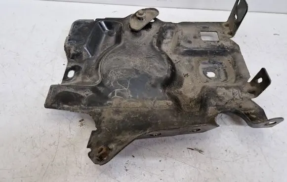 Peugeot 3008 I Battery tray 