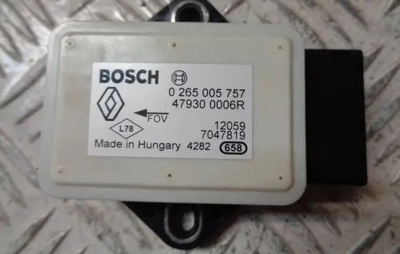 Nissan Qashqai ESP acceleration yaw rate sensor 479300006R 0265005757