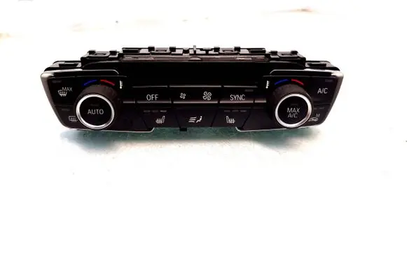 BMW X2 F39 Climate control unit 9471104 B9471104 20020110