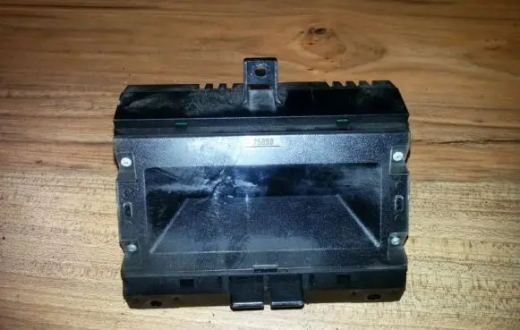 Renault Laguna I Screen/display/small screen 7700822081