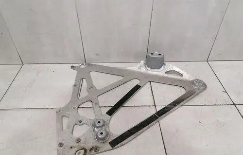 BMW M4 G82 G83 Fuel filter bracket/mount holder 9504174