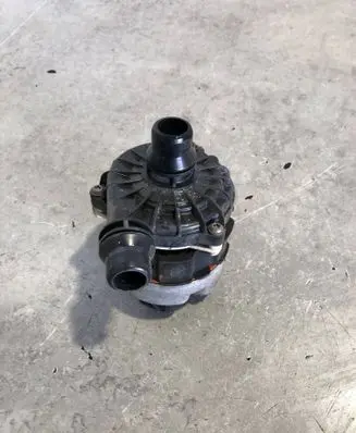 Mercedes-Benz Sprinter W907 W910 Electric auxiliary coolant/water pump A0005003800