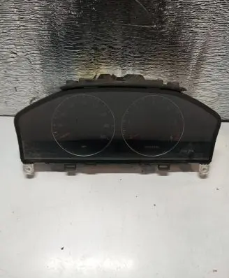 Volvo V70 Speedometer (instrument cluster) 30786629AB