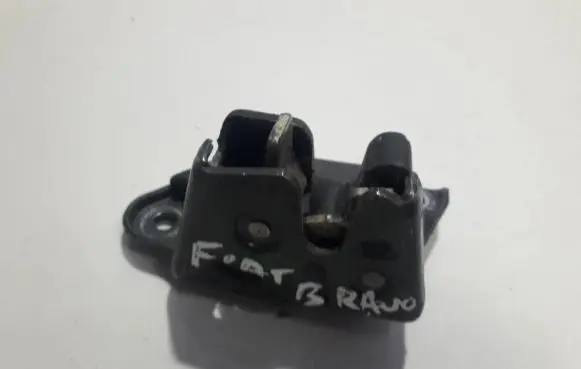 Fiat Bravo - Brava Tailgate/trunk/boot lock/catch/latch