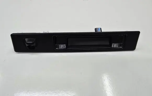 Volvo XC60 Tailgate opening switch 32394646