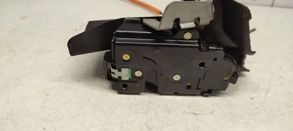 Audi A4 S4 B6 8E 8H Rear door lock 8E0839015C