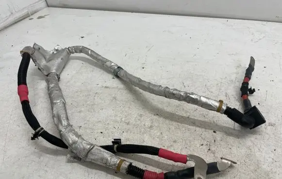 BMW 1 F20 F21 Positive cable (battery) 9470509