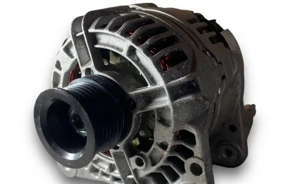 Audi A3 S3 8P Generator/alternator 038903028D 036903026