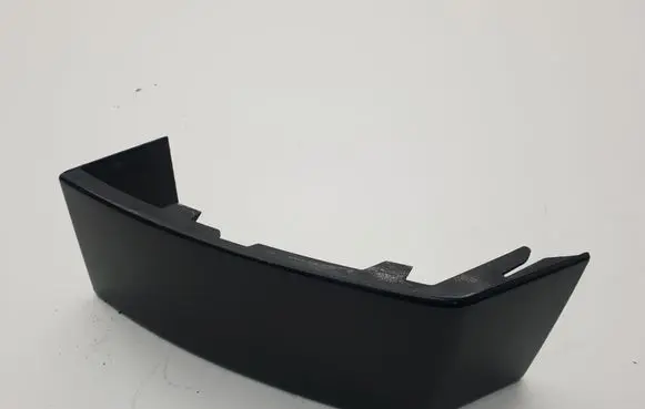 Rear/tail light trim molding