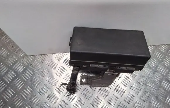 Nissan Navara D40 Fuse box set