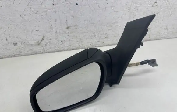 Ford Focus Front door electric wing mirror 221986905B02