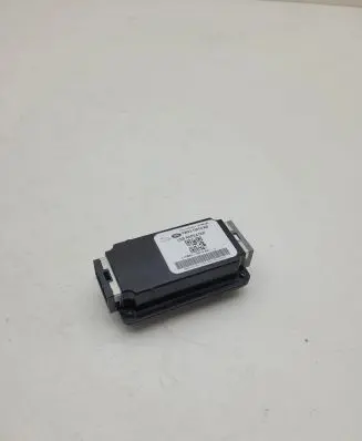 Land Rover Range Rover Velar USB control unit FW9319010AB