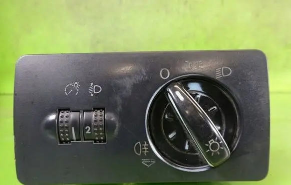 Skoda Fabia Mk1 (6Y) Light switch 6Y1941531