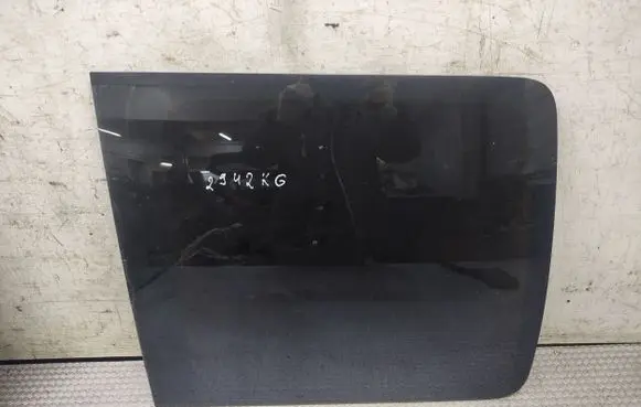 Volkswagen Caddy Rear side window
