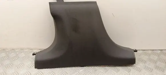 Polestar 2 (B) pillar trim (bottom) 31651940