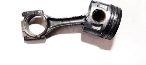 Ford Galaxy Piston with connecting rod 045C