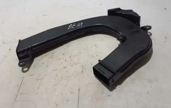 Renault Espace VI Air intake duct part 165559982R