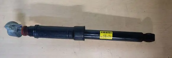 Opel Mokka Rear shock absorber/damper 95367160