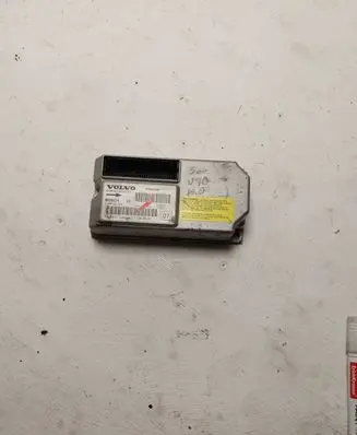 Volvo V70 Airbag control unit/module 0285001655
