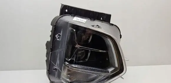 Hyundai Santa Fe Headlight/headlamp 92102S1110 H103