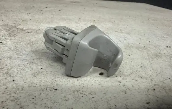 Toyota Auris 150 Sun visor clip/hook/bracket