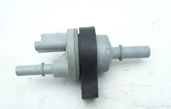 Peugeot 208 II Fuel pressure regulator 9802009480 GBIMPORT