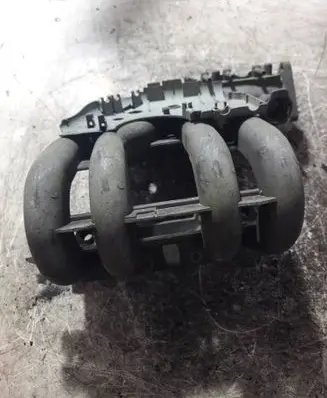 Renault Clio I Intake manifold 7700871088 7700875719