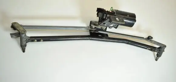 Audi A6 S6 C5 4B Front wiper linkage and motor 0390241