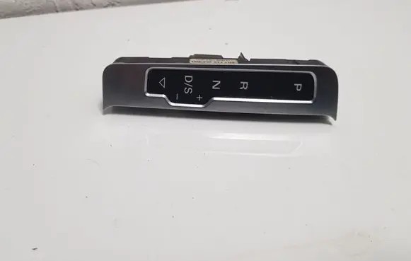 Audi A4 S4 B8 8K Gear shift selector indicator 8R1713463