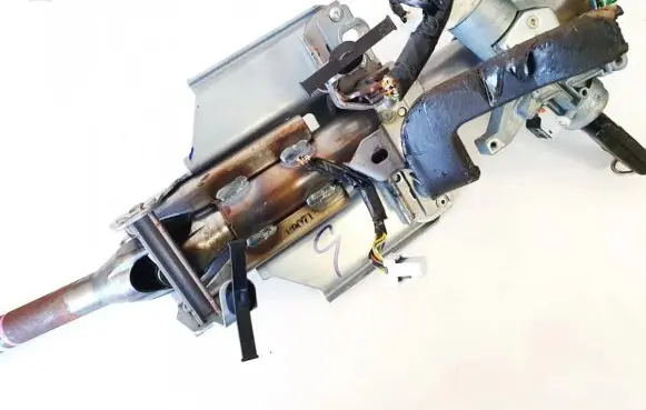 Peugeot 4007 Steering wheel axle
