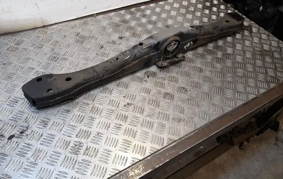 Audi A4 Allroad Gearbox mounting bracket 7P5399225B