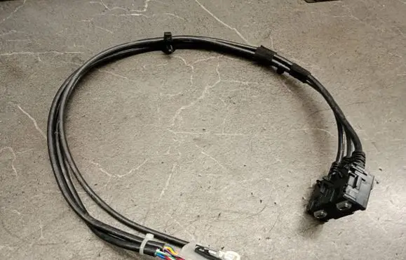 Mercedes-Benz C W202 USB socket connector a2978202701