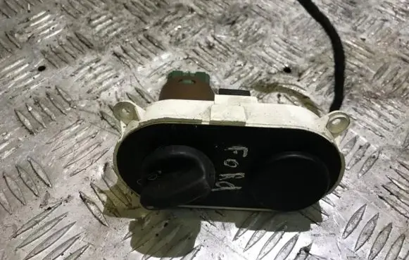 Ford Mondeo MK I Light switch 95bb13k196fa 960614c