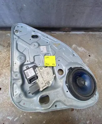 Ford Focus Rear door window regulator with motor 