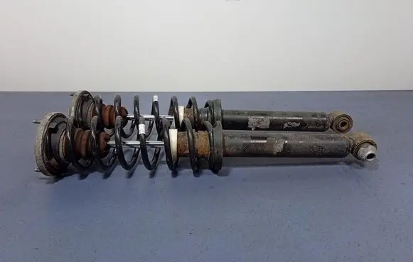 Rear shock absorber/damper