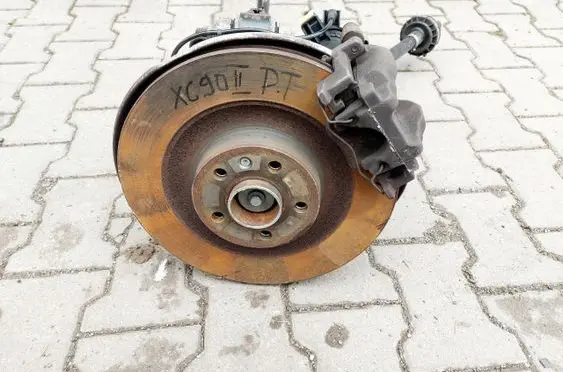 Volvo XC90 Stub axle 31658320