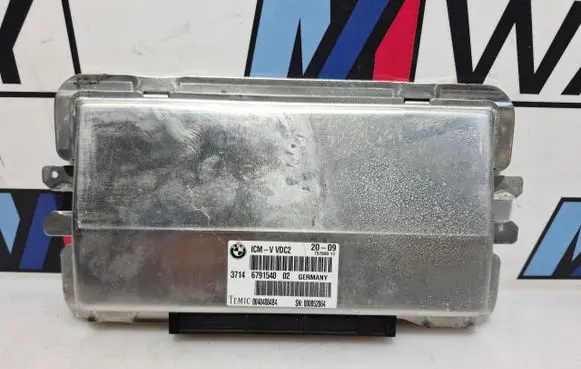 BMW 7 F01 F02 F03 F04 Suspension control unit/module 